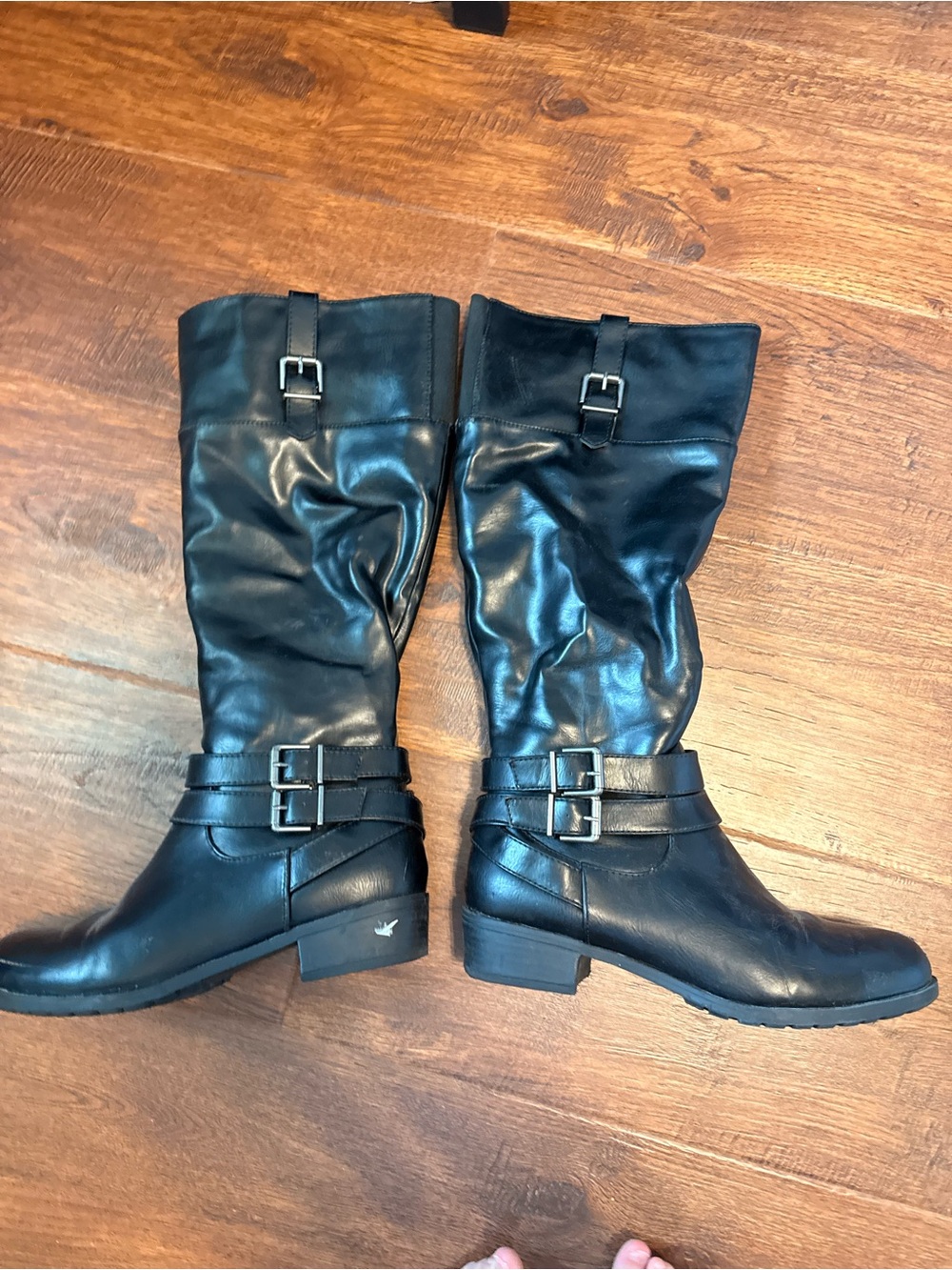Solanz Grammercy Black Knee High Buckle Boots Women’s 9.5M